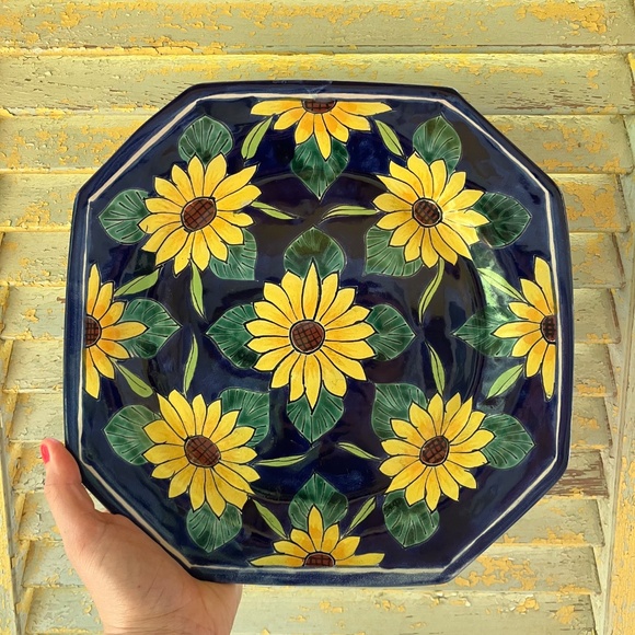Talavera Pottery Hand Painted Mexico Yellow Blue Sunflowers Flower Square Plate - Picture 6 of 6